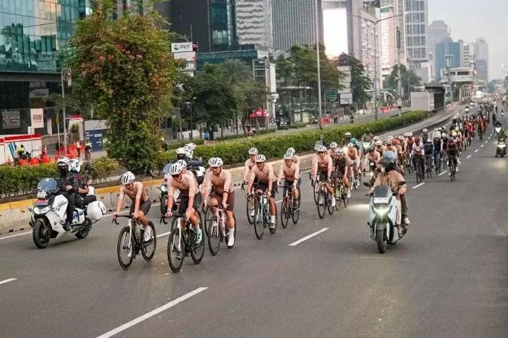 Pramono dan EJ Sport...
