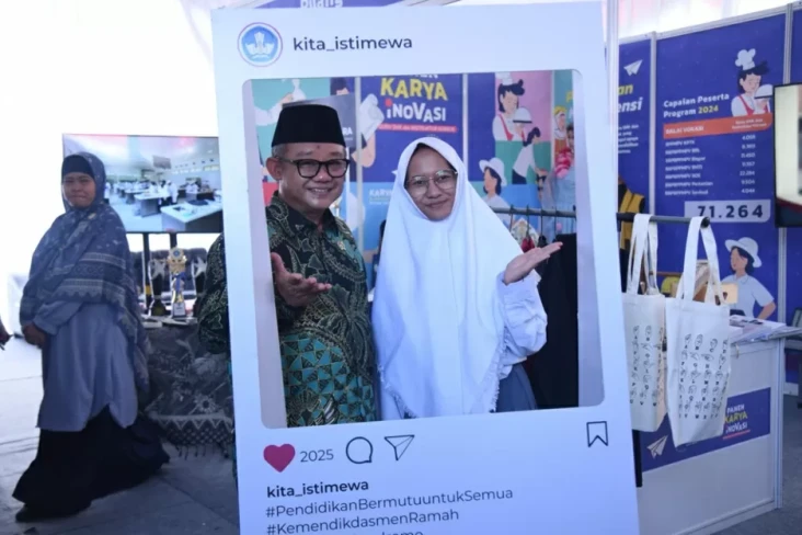 400 Siswa SMP di Bali...