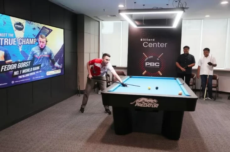 Juara Dunia Fedor Gorst...