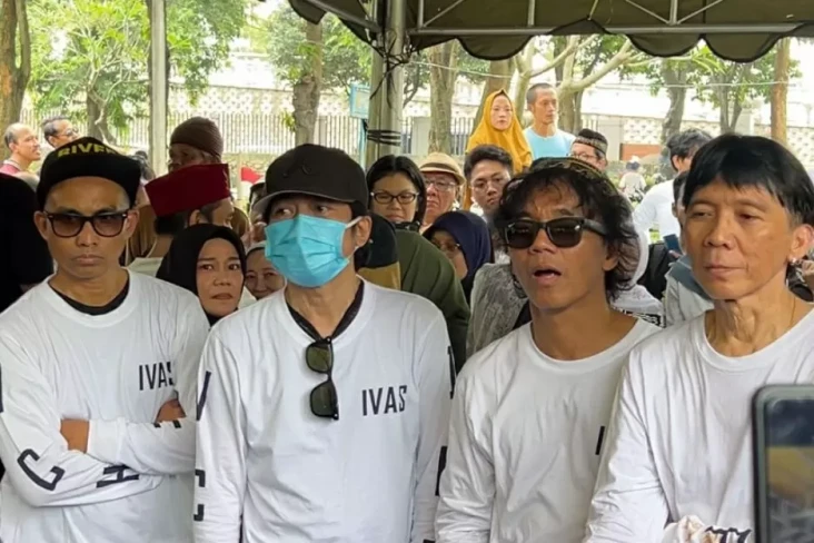 Bunda Iffet Siapkan...