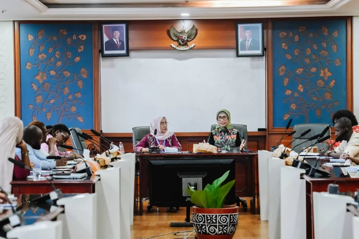 Dialog Bersama Delegasi...