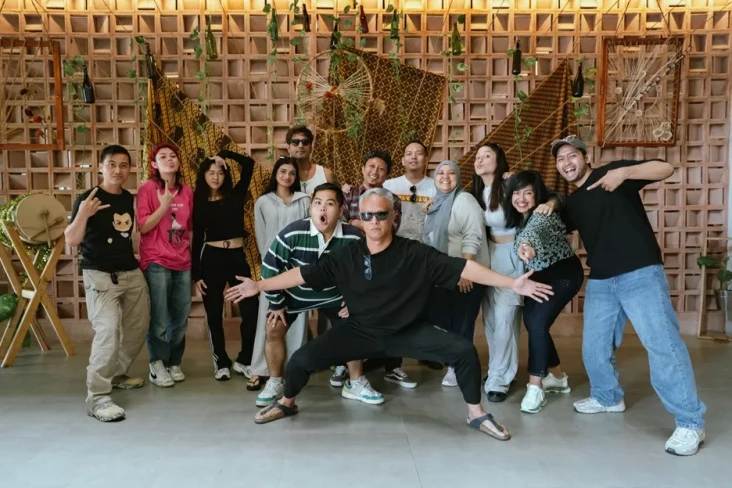 Film Rohtrip Resmi Diproduksi,...