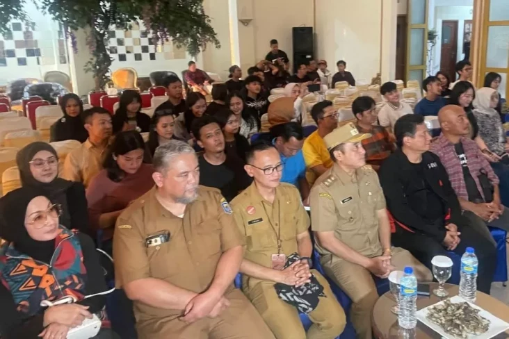Wakil Wali Kota Bandung...