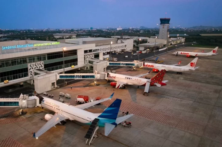 3 Bandara Kembali Berstatus...