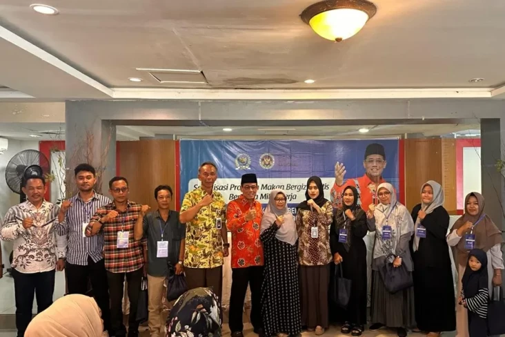 Anggota Komisi IX DPR...