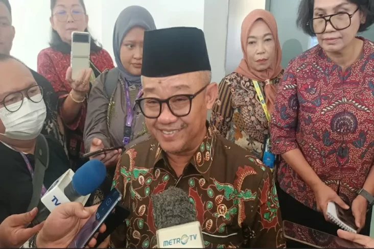 Mendikdasmen Soal Siswa...