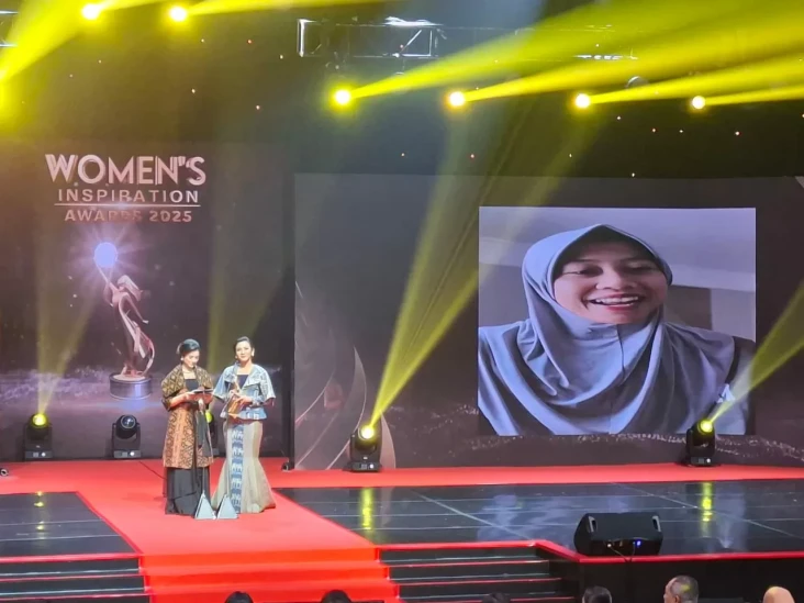 Megawati Hangestri Dinobatkan...