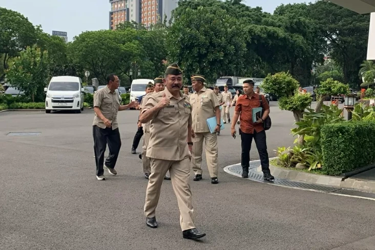 Purnawirawan TNI AD...