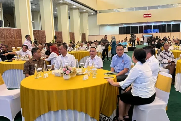 Bertemu Perwakilan Buruh,...