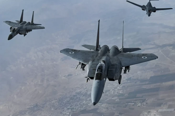 Jet-jet Tempur Israel...