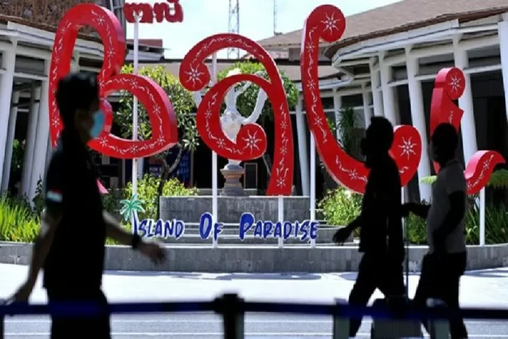 Gangguan Kabel Bawah...