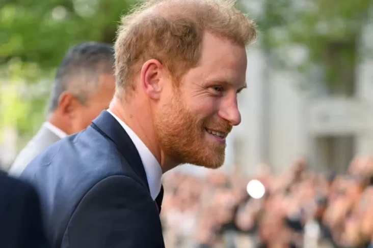 Pangeran Harry Kalah...