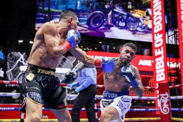 Teofimo Lopez Nodai...