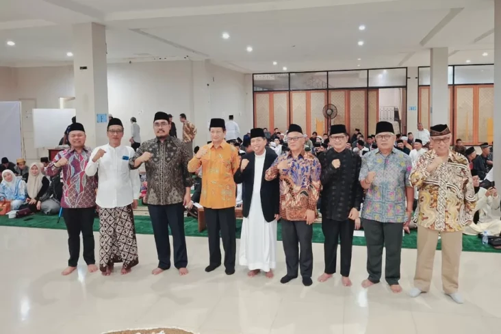 Menag Lantik Gus Jazil...