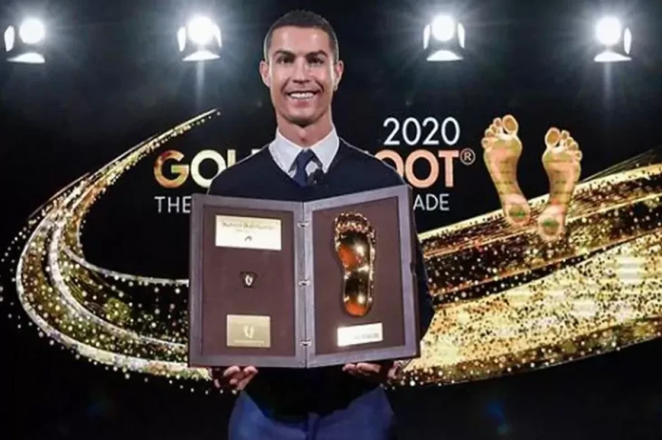 Perbandingan Trofi Cristiano...