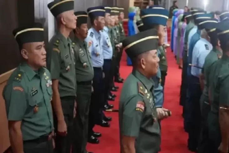 Deretan Bintang yang...