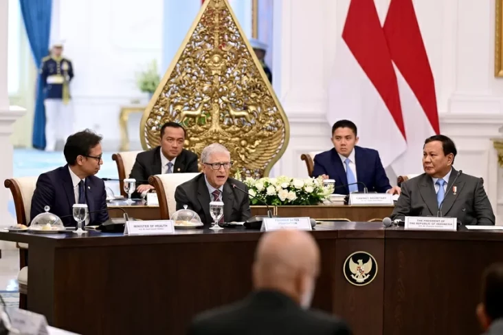 Pertemuan Prabowo dan...