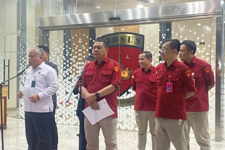Kejagung Tetapkan Ketua...