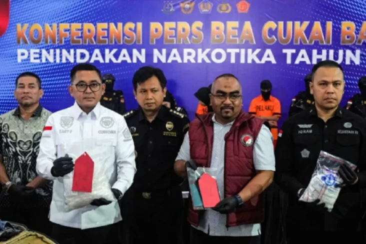 Bea Cukai, Polri dan...