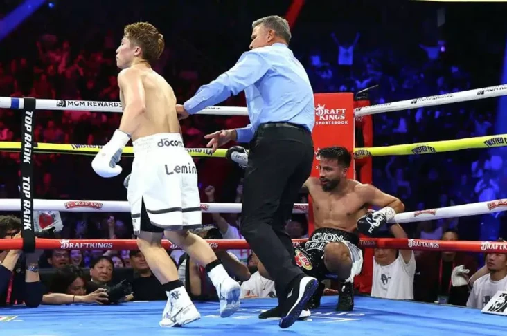 Canelo Melemah, Monster...