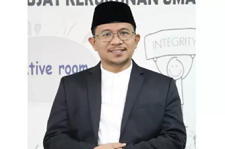 Revitalisasi Paradigma...