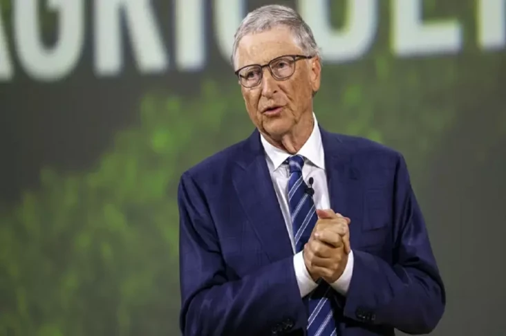 Bill Gates dan Bisnis...