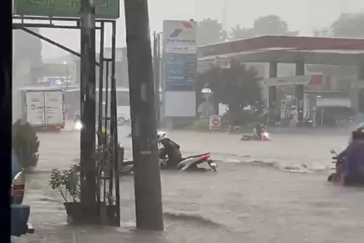 Cuaca Ekstrem, Seumlah...