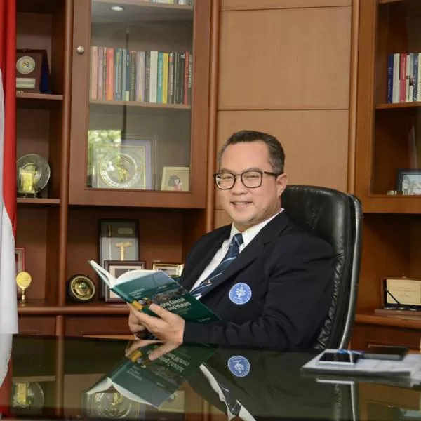 HUT ke-58 Bulog: Rektor...