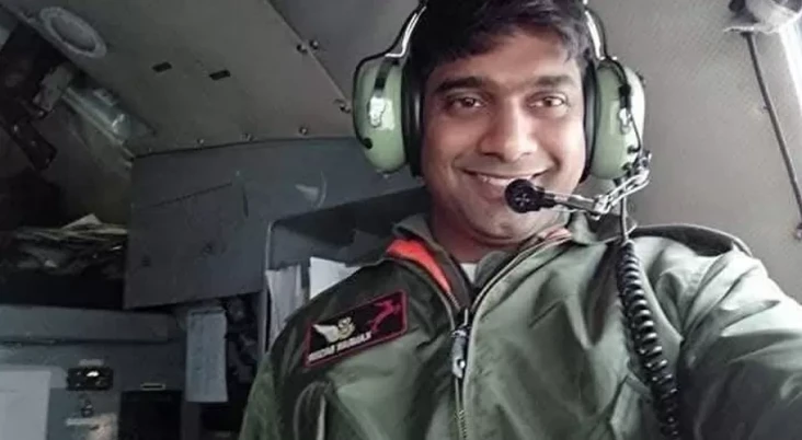 Pilot Non-Muslim Pakistan...
