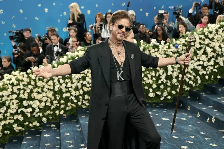 Shah Rukh Khan Masuk...
