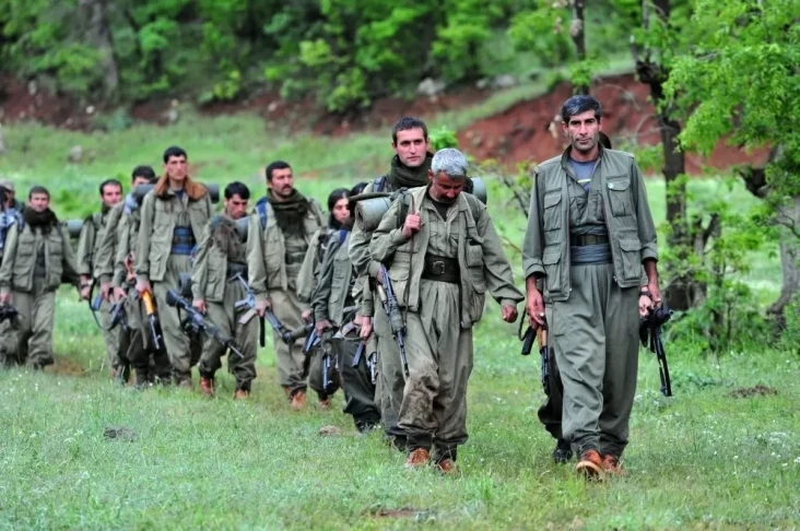 6 Dampak Pembubaran...