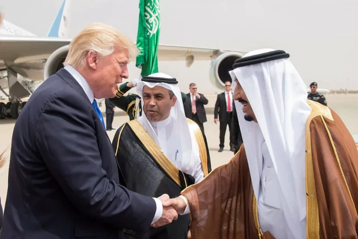 Trump Ingin Arab Saudi...