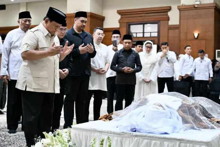 Melayat Eddie Marzuki...