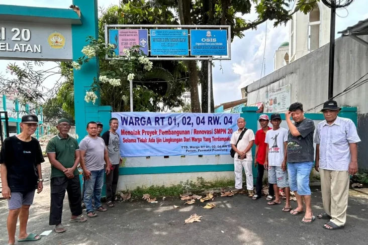 Pembongkaran Gedung...