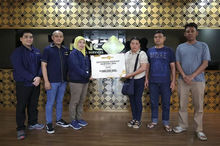 MNC Life Berikan Klaim...