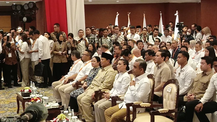 Momen Prabowo dan Puan...