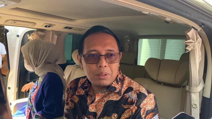 TNI Jaga Kejaksaan,...