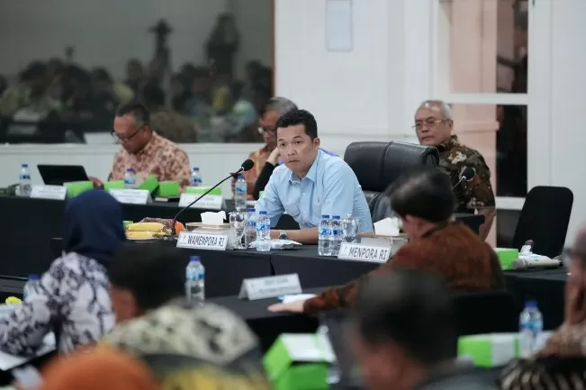 Wamenpora Taufik: Pemuda...