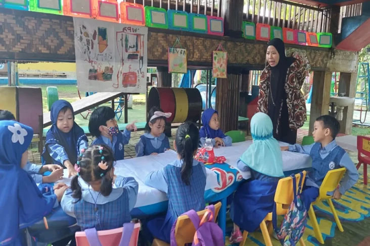 Bappenas dan Mitra Luncurkan...