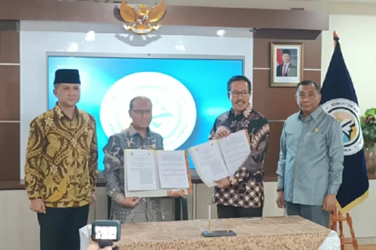 Kementrans-Pandutani...
