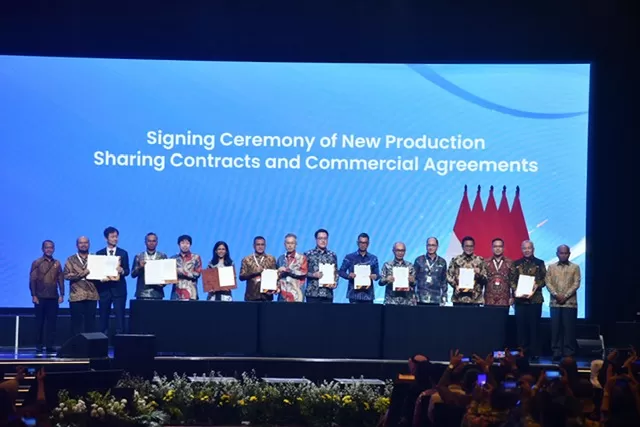 Pertamina Penuhi Kebutuhan...