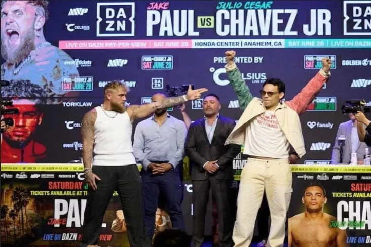 Jake Paul vs Julio Cesar...
