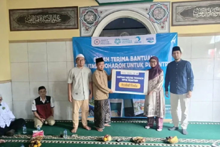 4 Pondok Pesantren di...