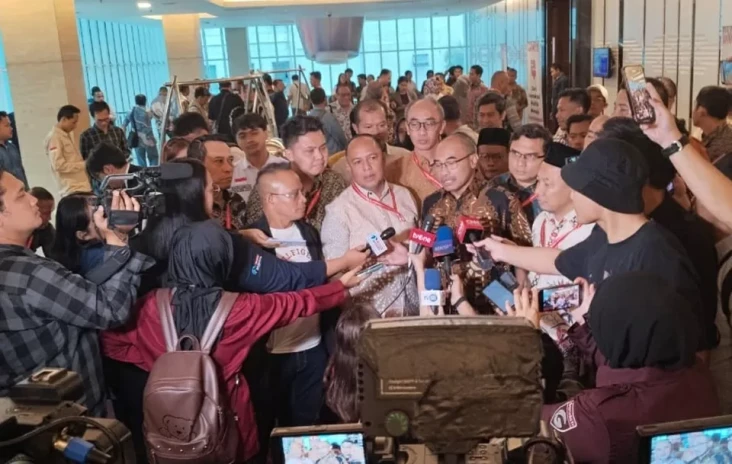 Peringati 26 Tahun Reformasi,...