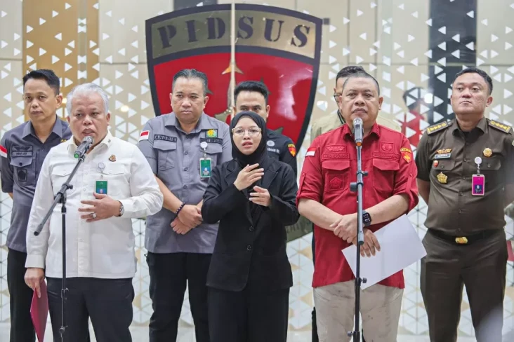 Kejagung Beberkan Korupsi...