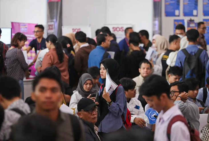 7 Juta Orang di Indonesia...
