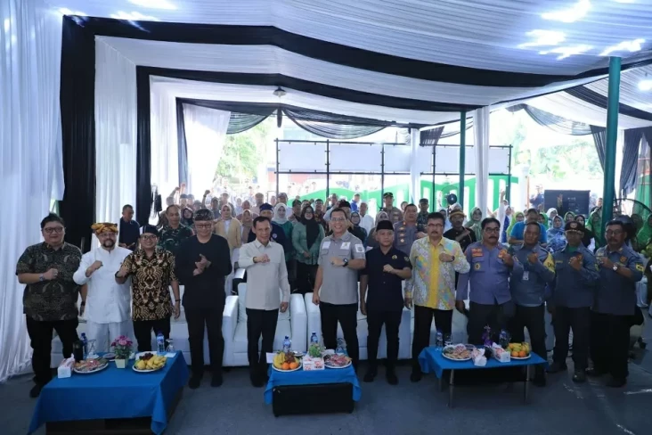 Desa Digital Pertama...