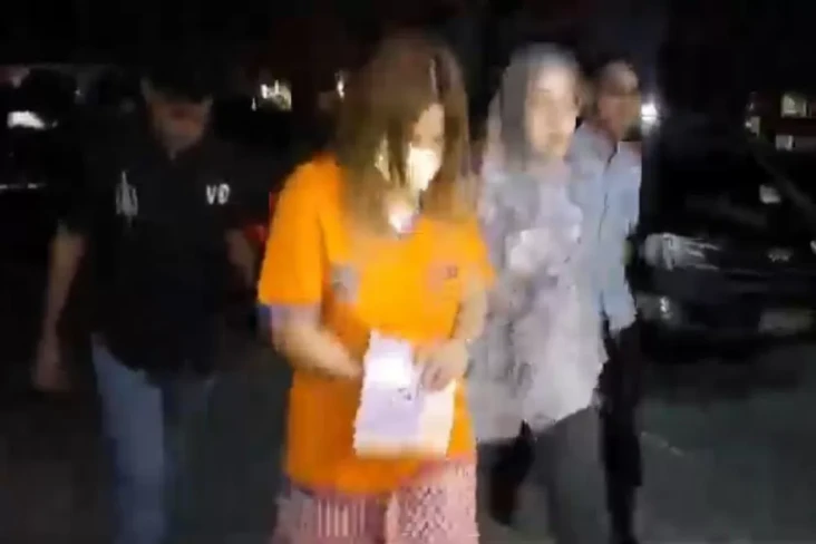 Jan Hwa Diana Jadi Tersangka...
