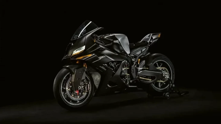 Desain BMW Concept RR...