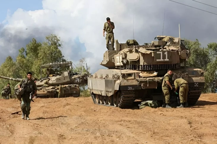 Israel Kerahkan Ribuan...